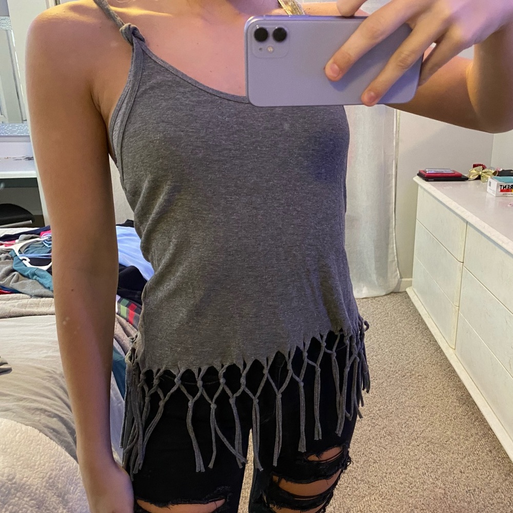 Gray summertime tank top!